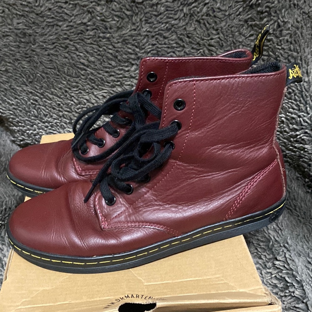 Doc Marten Laughton shoes